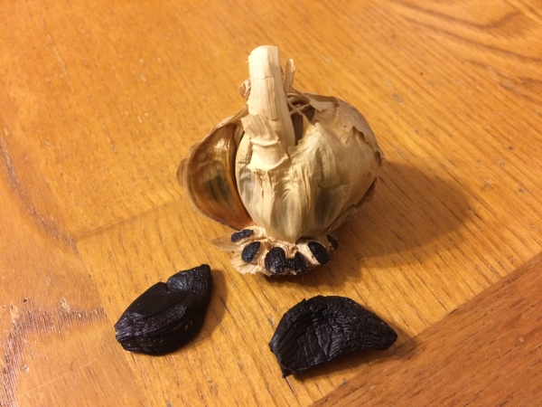 Aglio nero (conf. da 100 gr) Derivati dell'Aglio Rosso di Proceno